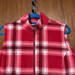 REDUCED!!!   Lee Red and White Plaid Vest Size XL Pockets Full Zip